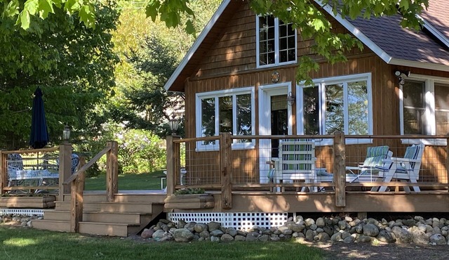 Peaceful, lakeside cabin near Mackinaw, Petoskey, Harbor Springs, Cheboygan. in Levering