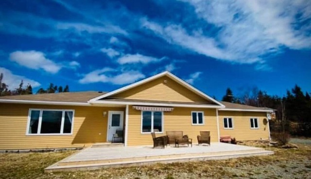 Pondside Three Bedroom Cottage in Cape Broyle