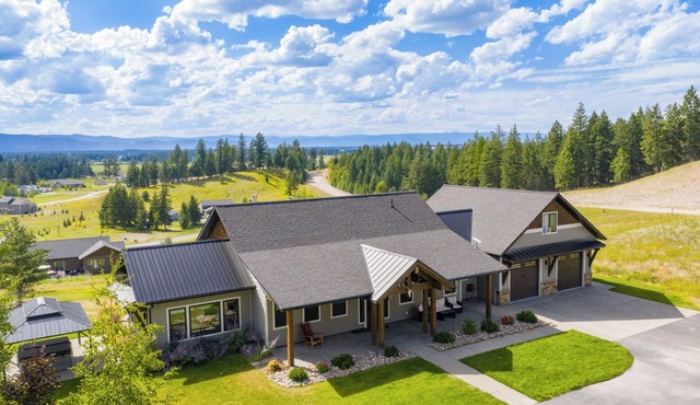 Private Hot Tub | Dog Friendly | Game Room w/Pacman & Foosball! - Mountain Whispers