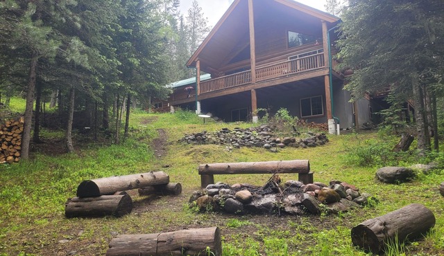 Quiet Cabin nested in the Many Lakes area near Bigfork and Kalispell in Kalispell