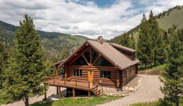 Rustic no more. The cabin is officially hot-hot!