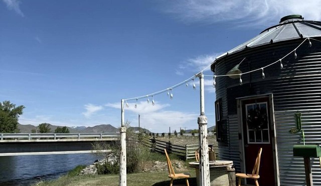 Rustic Silo Cabin with Riverfront Fishing Access near Big Hole River, Montana in Melrose