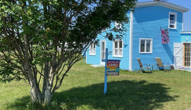 Sandy Beaches/Waterfalls swimming/meadows/hiking; Western Bay Sands Cottage in Western Bay