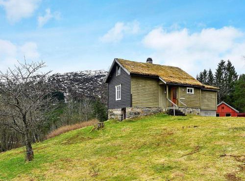 Secluded Mountain Retreat-By Traum in Vassenden