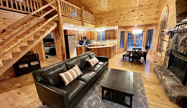 Secluded Tustin Cabin with Fire Pit and Hiking Trails in Tustin