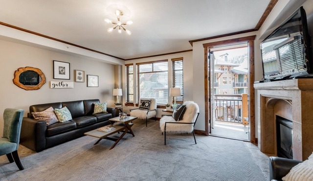 Ski-in/Ski-Out Signature Hyatt Centric, Remodeled Largest 1Bed/2 Baths-Sleeps 6