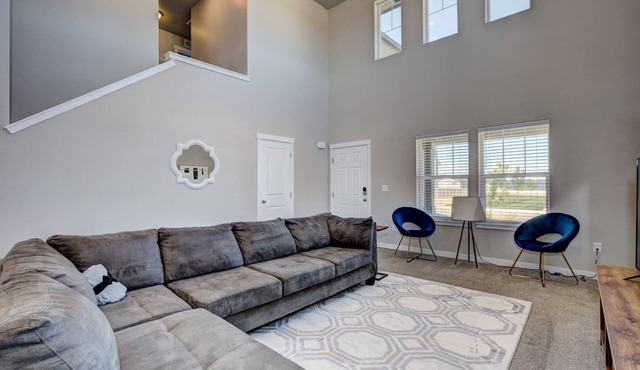 South Nampa Family Home | Cali King | Game Loft | 5 TVs | Near Downtown Nampa