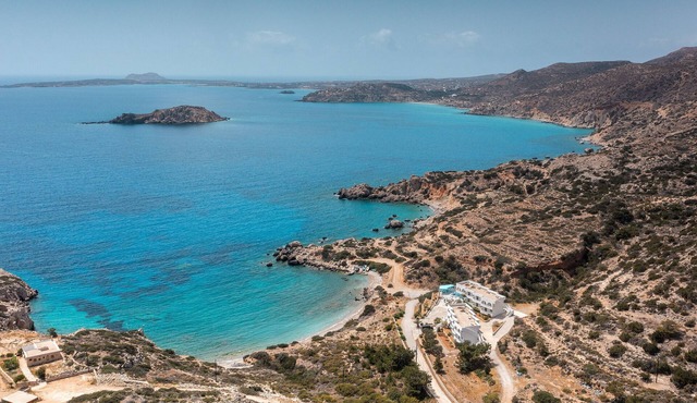 Studio Apartment 'Studios Fokia Beach 3' with Sea View, Wi-Fi and Air Conditioning in Karpathos