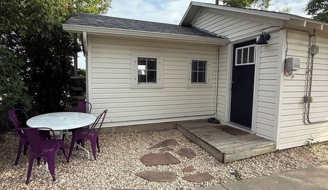Studio Style Guesthouse in Mills