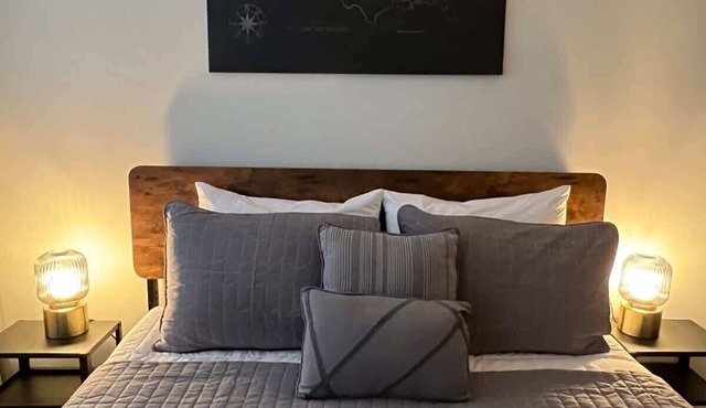 Stylish Studio: Columbia City, Seattle