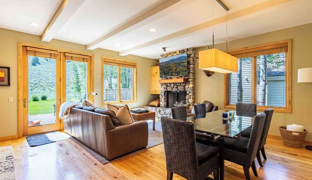 Sun Valley Hillside Home | Hot Tub + Mountain Views