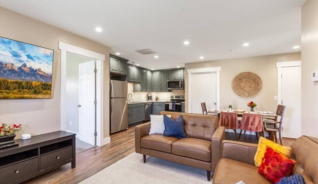 Teton Crest Apartment