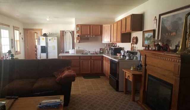 The Bunkhouse- Experience the wonder of Wyoming and the charm of TenSleep.