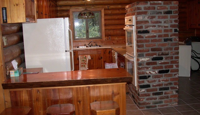 The Elk Antler Wilderness Cabin welcomes families, groups