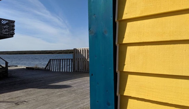 Tiny home on the Boardwalk in Chéticamp