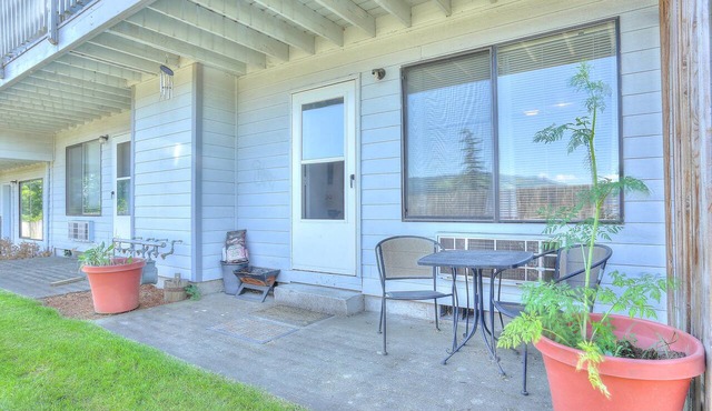 Toro Bravo - Downtown, Great Rates for 30 Day + Stays!