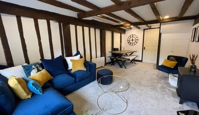 Town Centre Cottage Stay in East Grinstead