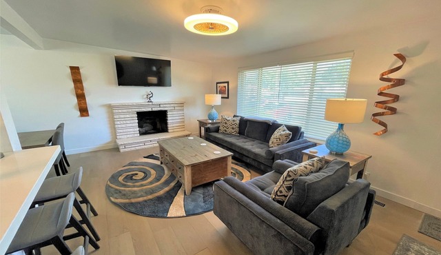 Ultra Modern 7-bedroom Home Near Downtown SLC