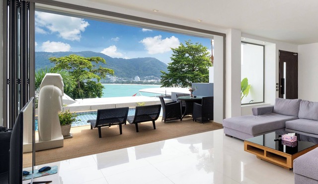 Villa 0. oceanfront pool villa in Patong