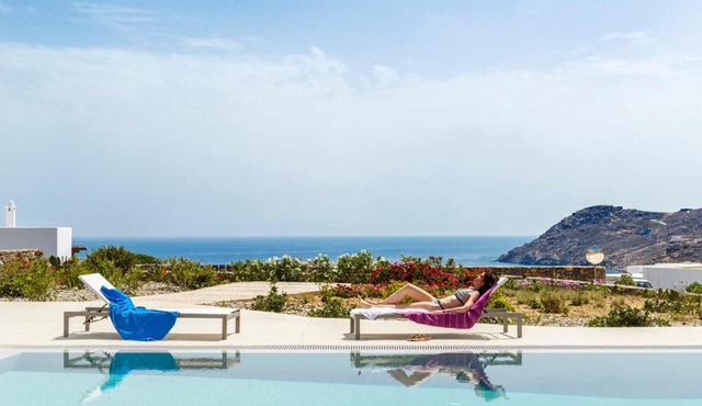 Villa Iliada in Elia Beach