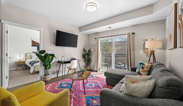 Walkable SLC 2BR Delta & Airport
