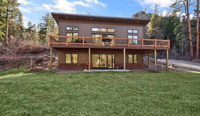 Wild Outdoor Adventures, Serenity at Cox Creek in Cascade County