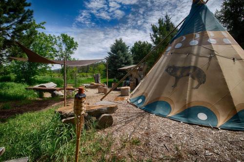 Wolf Den Getaway Destination