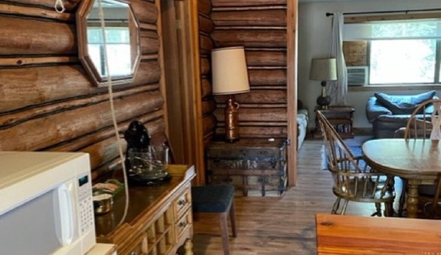 Wrangler Log Cabin Sleep 8