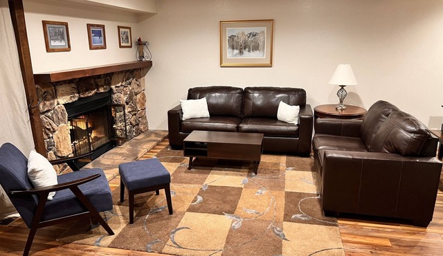 Year-Round Elkhorn Adventure Retreat in Sun Valley – Near Golf and so much more