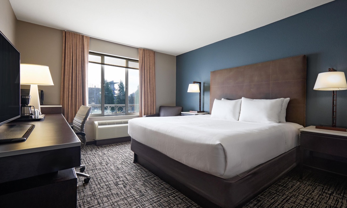 Lake Hills Hotel | Hyatt House Seattle/Bellevue