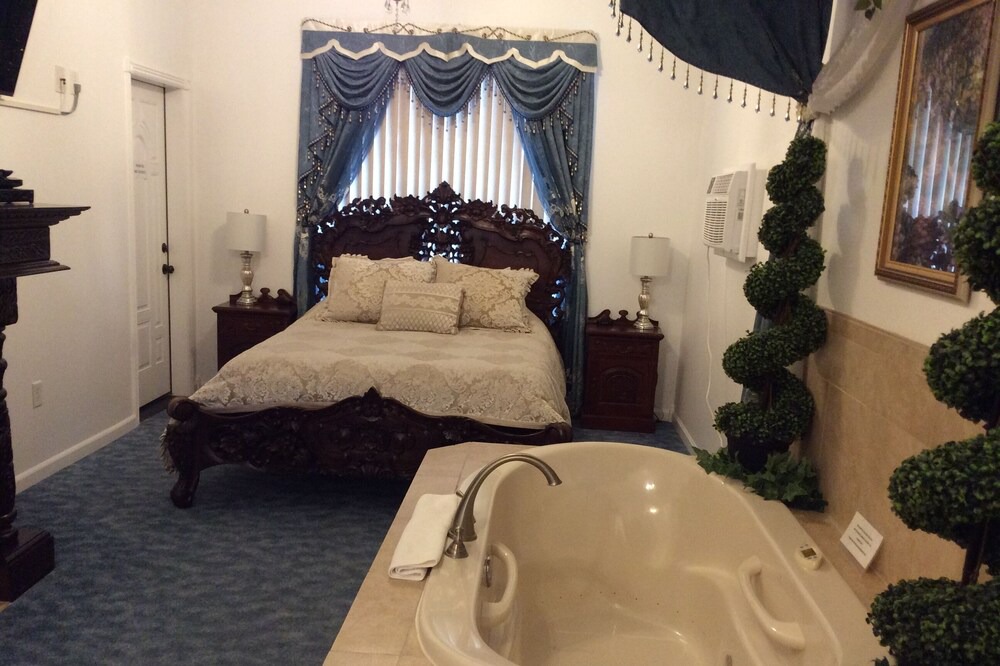 Lava Hot Springs Bed & Breakfast | Lions Gate Manor B&B