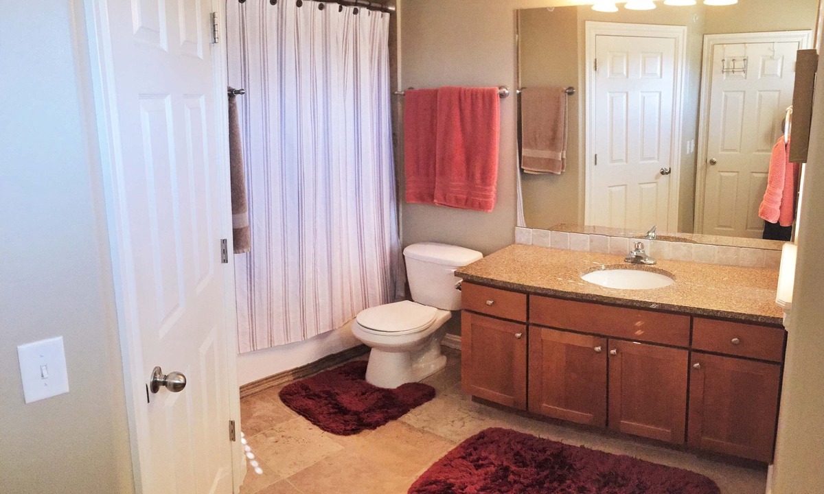 Central City House | Spacious Townhome Near Downtown
