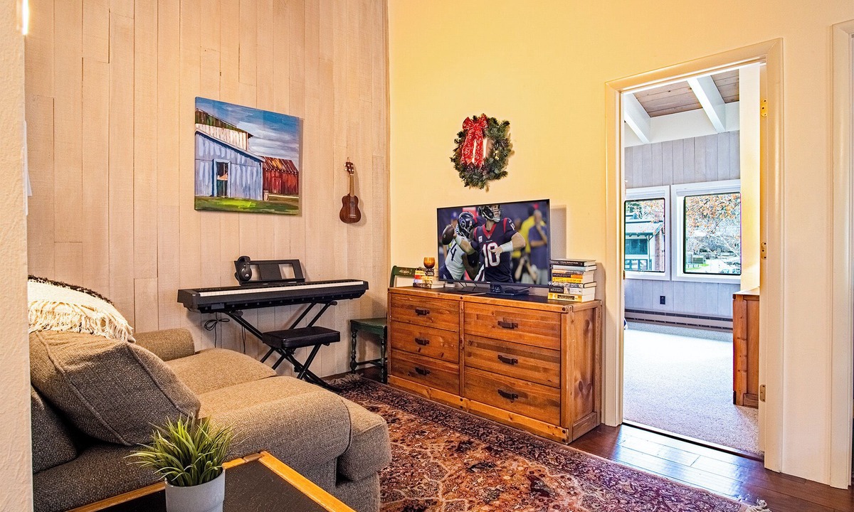 Warm Springs Condo | Next to Warm Springs Lifts-hot Tub, Pool & Tennis!