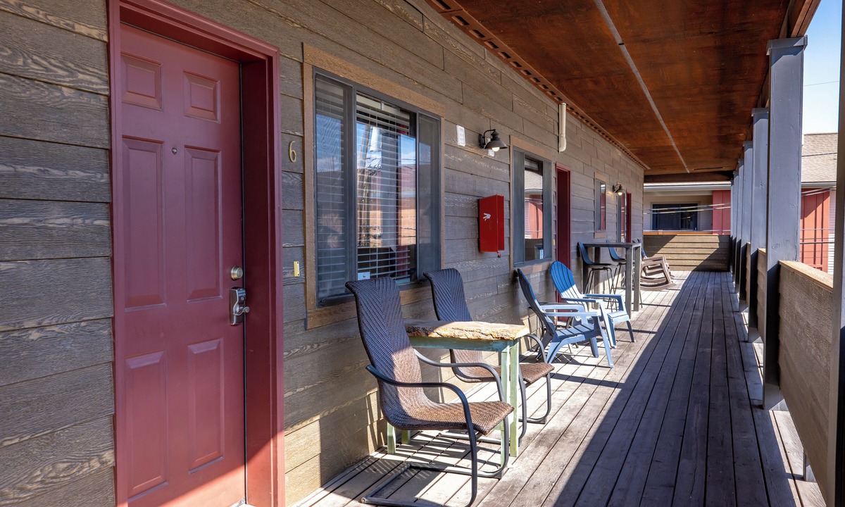 Whitefish Condo | 2 bedroom condo in Downtown Whitefish, Close To Glacier Park, Skiing And Golf