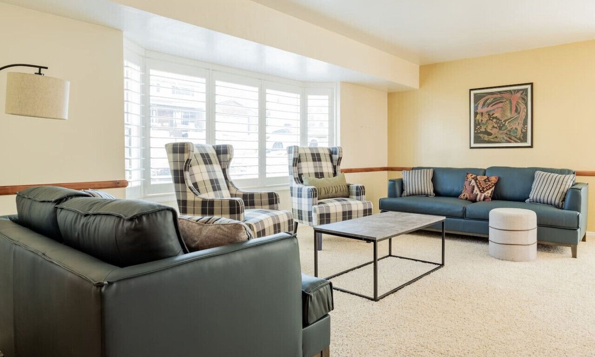 North Salt Lake Apartment | Spacious 3BR Extended Stay: Airport, Downtown, Ski