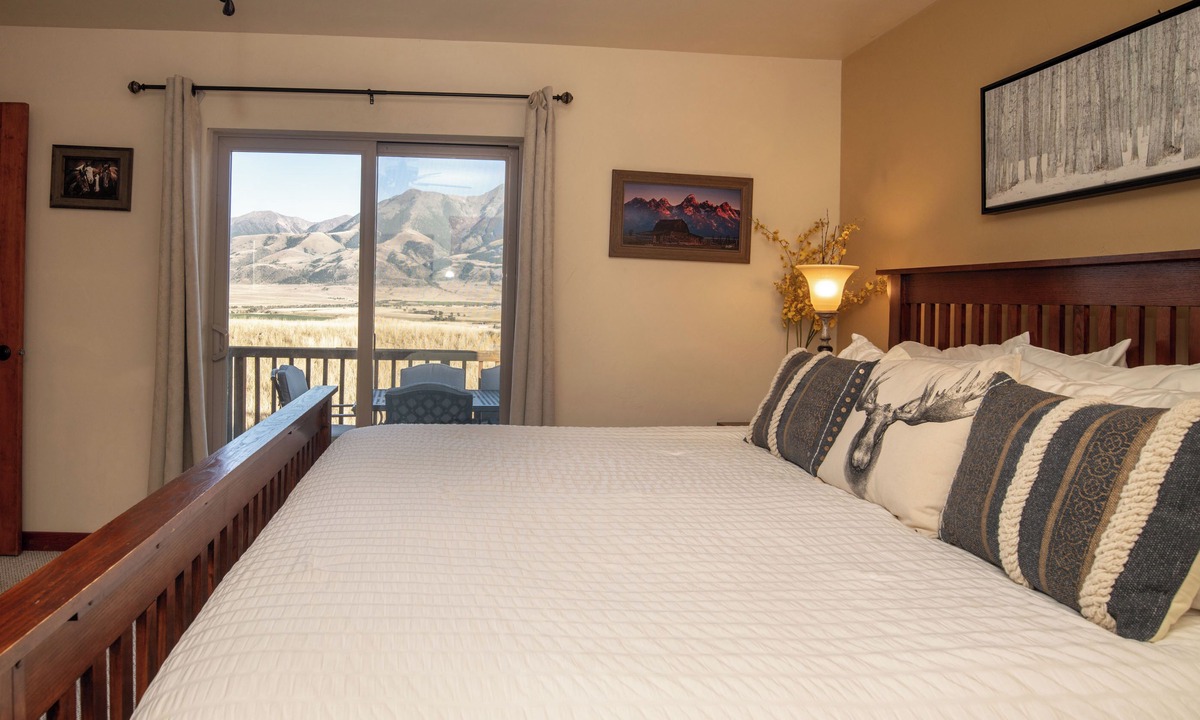 Emigrant House | Mountain Mirador Lodge | 4 Bed, 4 Bath
