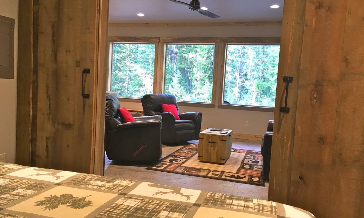 Essex Cabin | Stunning Cabin Bordering Glacier National Park/Flathead River on 9 Acres!