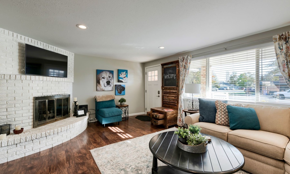 Loveland House | Sheridan Hearthstone