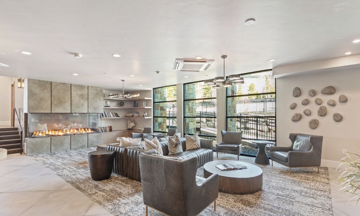 Park City Hotel | Black Rock 418B | Resort Hotel Room w/Kitchenette & Pool Access