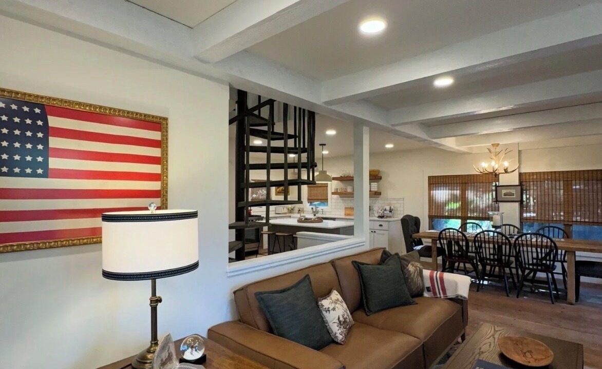 Red Lodge Ski Chalet | Luxury mountain chalet 5 minutes from downtown Red Lodge/includes guest house