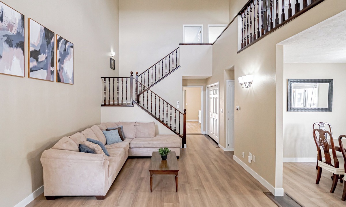 Rexburg House | Spacious family-friendly 3-bedroom townhome in heart of Rexburg