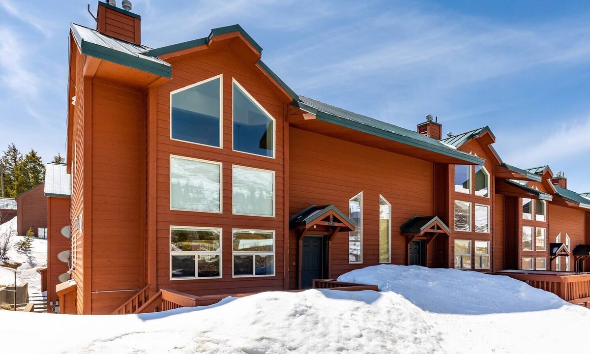 Powder Mountain Condo | Sugar Pine MR4 | Ski-In/Out | Powder Mtn Biking