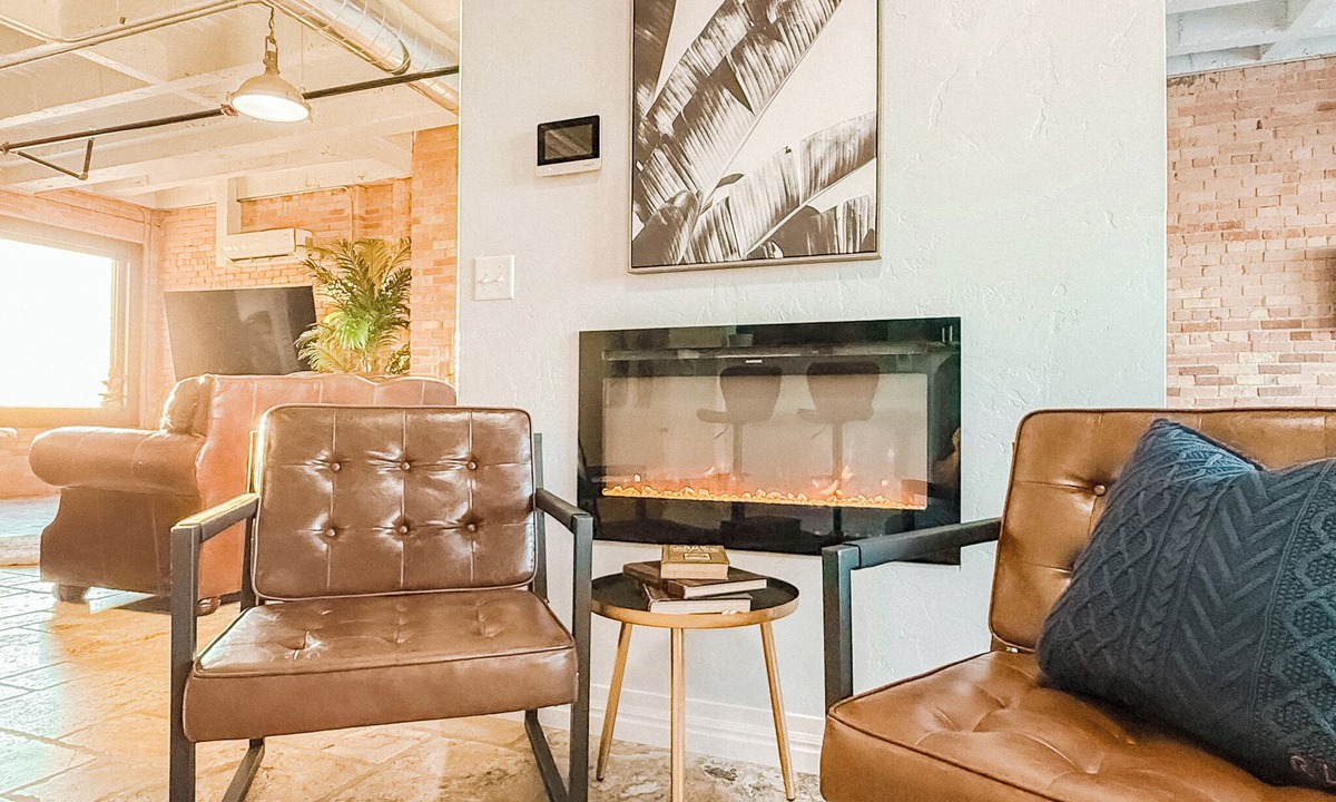 Idaho Falls Apartment | Private North Penthouse w/Arcade Games,Tanning&Redlight Beds
