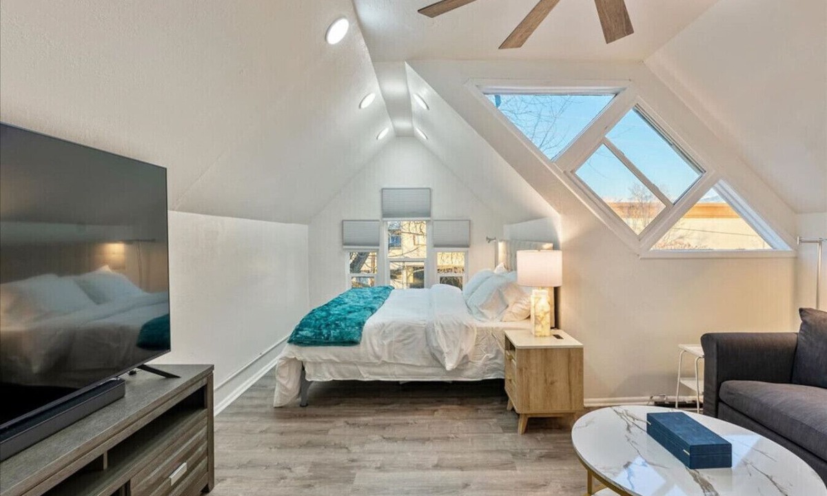 Lower Avenues Apartment | Beehive Bungalow | Central Location