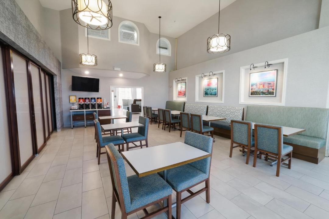 Salt Lake City Hotel | Hampton Inn & Suites Salt Lake City Airport