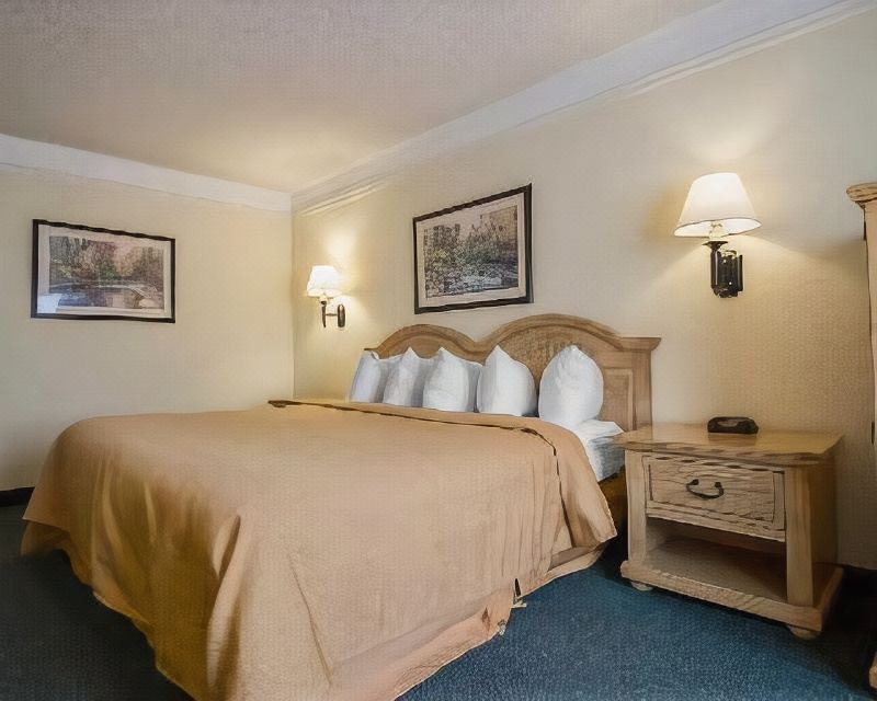 Photo of Bedroom in Buffalo