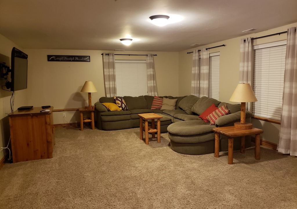 Photo of Livingroom in Star Valley Ranch