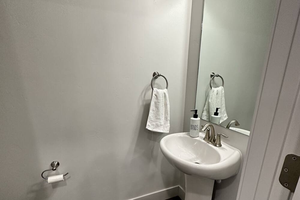 Photo of Bathroom in Idaho Falls