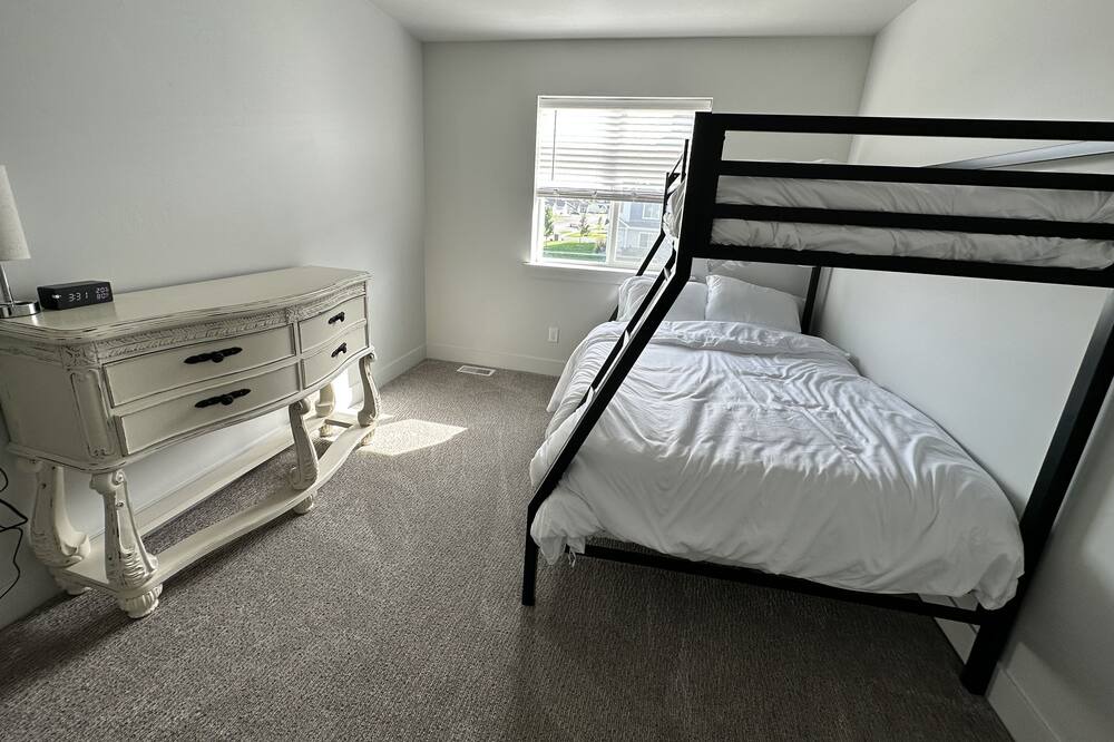 Photo of Bedroom in Idaho Falls