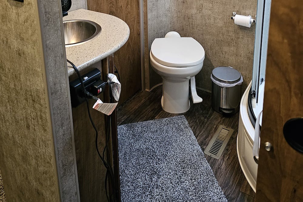 Photo of Bathroom in Lenore